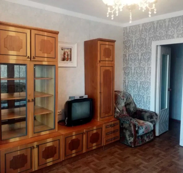 Фото 1. Трикімнатна квартира, продаж. Полтава Шевченковский (Октябрьский)