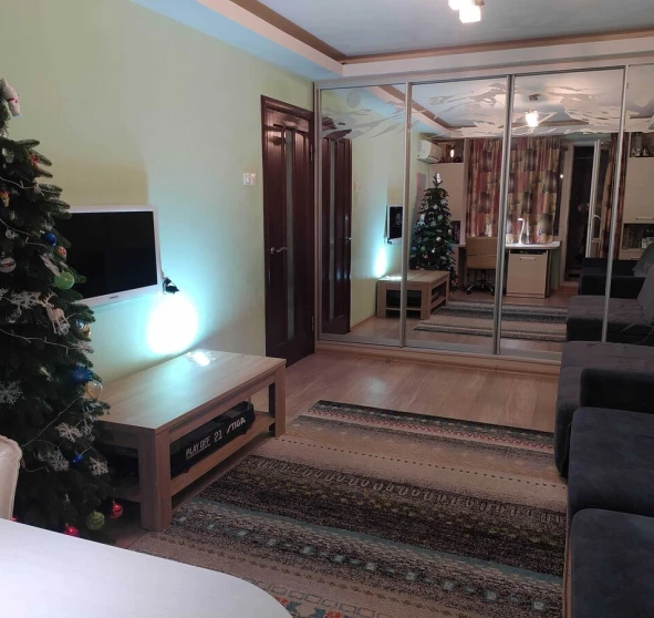 Photo 1. One-Room flat, for sale. Poltava Шевченковский (Октябрьский)