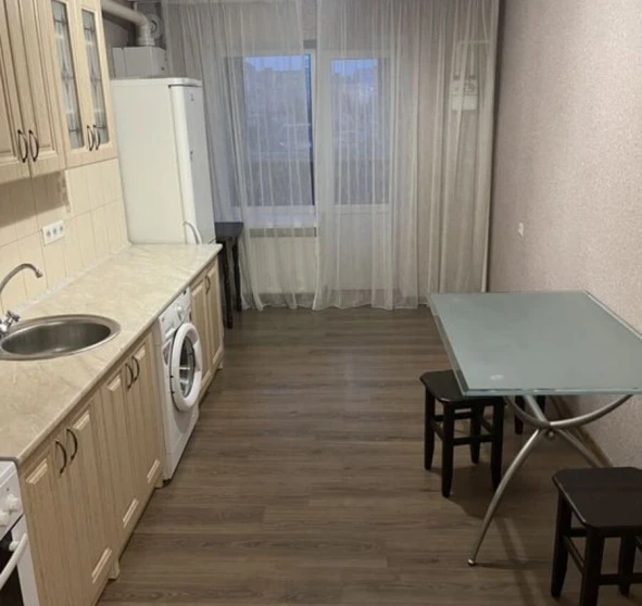 Photo 1. One-Room flat, for sale. Poltava Шевченковский (Октябрьский)