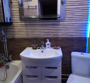 Foto 4. Tres Ambientes piso, en venta. Poltava Шевченковский (Октябрьский)