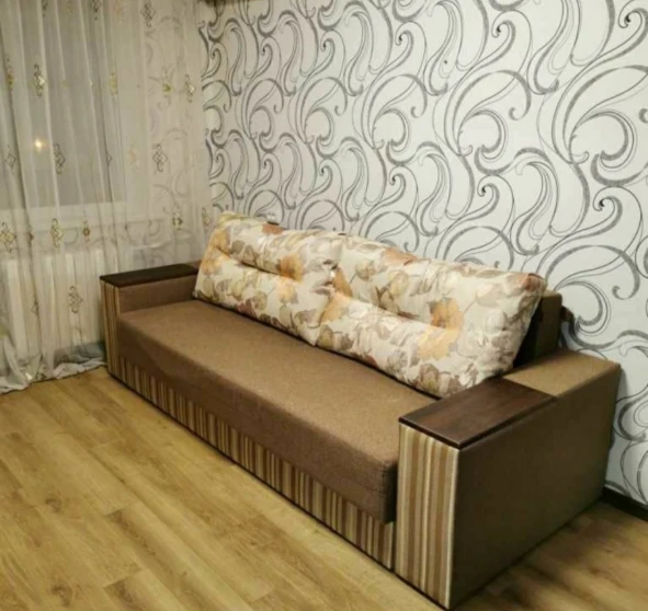 Foto 1. Tres Ambientes piso, en venta. Poltava Шевченковский (Октябрьский)