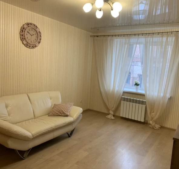 Fotografie 1. Garsonieră apartament, de vânzare. Poltava Шевченковский (Октябрьский)