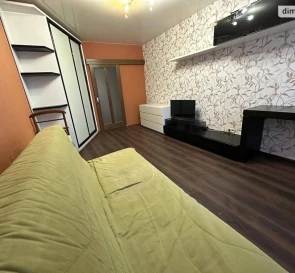 Zdjęcie 2. Trzypokojowe mieszkanie, na sprzedaż. Poltava Шевченковский (Октябрьский)