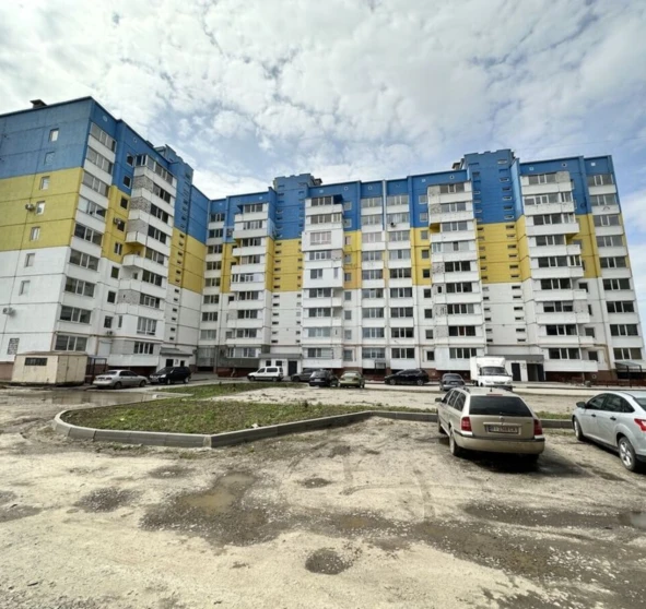 Фото 1. Трехкомнатная квартира, продажа. Полтава Шевченковский (Октябрьский)