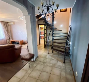 Photo 2. Three-Room flat, for sale. Poltava Шевченковский (Октябрьский)
