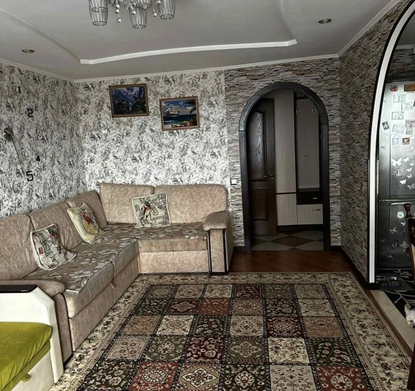Фото 1. Трехкомнатная квартира, продажа. Полтава Шевченковский (Октябрьский)