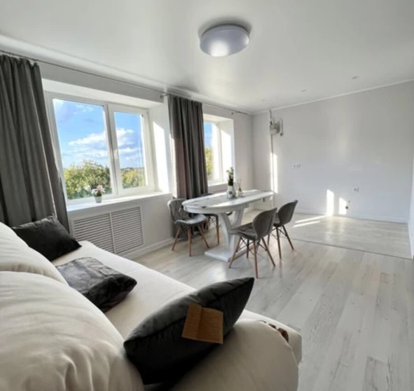 Photo 1. Three-Room flat, for sale. Poltava Шевченковский (Октябрьский)