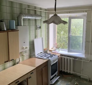 Foto 2. Tres Ambientes piso, en venta. Poltava Шевченковский (Октябрьский)