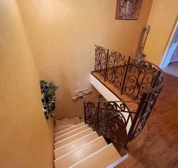 Foto 1. Cuatro Ambientes piso, en venta. Poltava Шевченковский (Октябрьский)