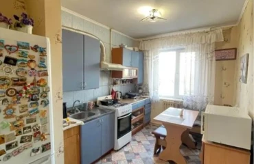 Zdjęcie Trzypokojowe mieszkanie, na sprzedaż. Poltava Киевский