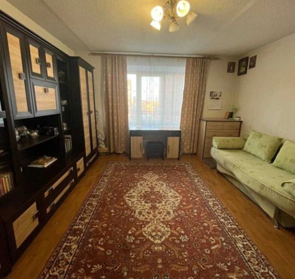 Фото 1. Четырехкомнатная квартира, продаж. Полтава Подольский