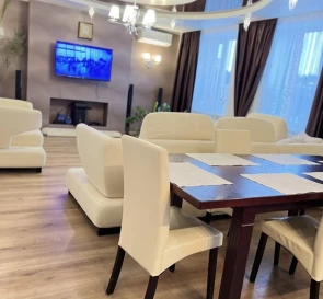 Фото 2. Четырехкомнатная квартира, продаж. Полтава