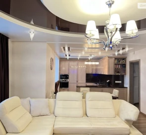 Фото 4. Четырехкомнатная квартира, продаж. Полтава