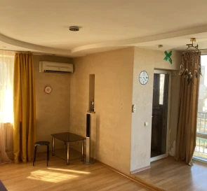 Foto 3. Dos Ambientes piso, en venta. Poltava Киевский