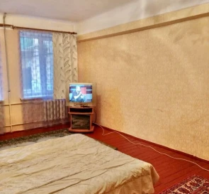 Foto 2. Monoambiente piso, en venta. Poltava