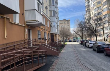 Photo One-Room flat, for sale. Poltava Шевченковский (Октябрьский)