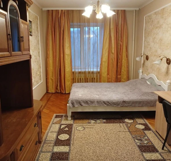 Photo 1. Three-Room flat, for sale. Poltava Подольский