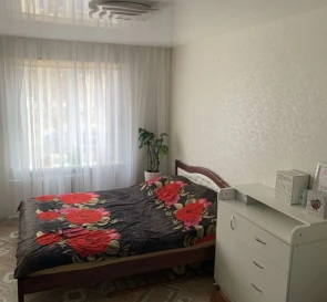 Foto 3. Tres Ambientes piso, en venta. Poltava Шевченковский (Октябрьский)