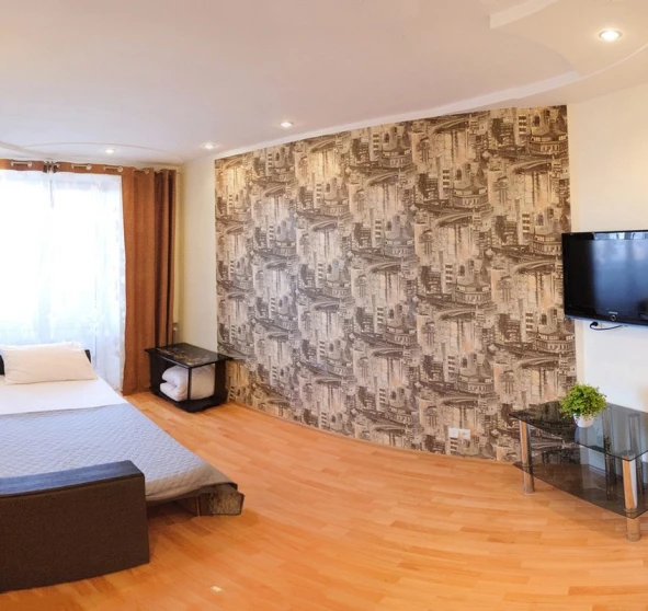 Photo 1. Three-Room flat, to rent. Poltava Шевченковский (Октябрьский)