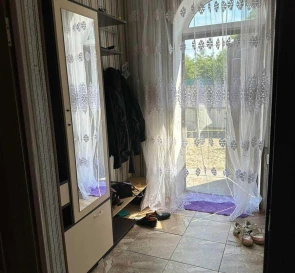 Foto 2. Casa, para alquilar. Poltava