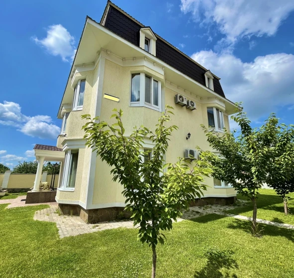 Foto 1. Casa, en venta. Poltava Шевченковский (Октябрьский)