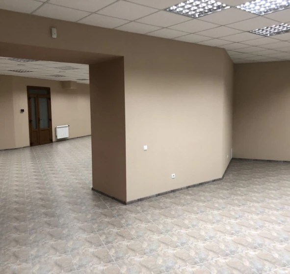 Fotografie 1. Birou, de închiriat. Poltava Подольский
