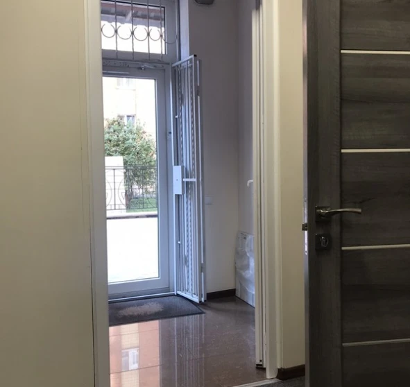 Photo 1. Office, to rent. Poltava Шевченковский (Октябрьский)