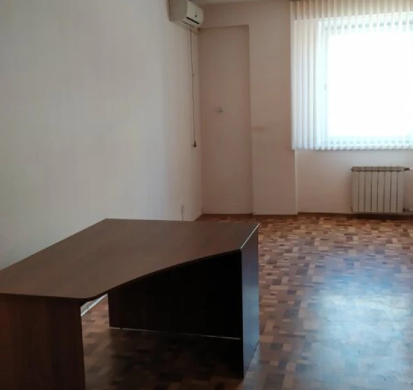 Foto 1. Oficina, para alquilar. Poltava Шевченковский (Октябрьский)