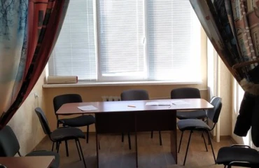 Foto Comercial, para alquilar. Poltava Шевченковский (Октябрьский)