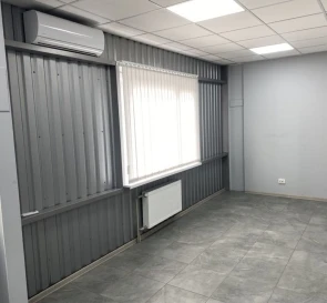 Foto 5. Comercial, para alquilar. Poltava