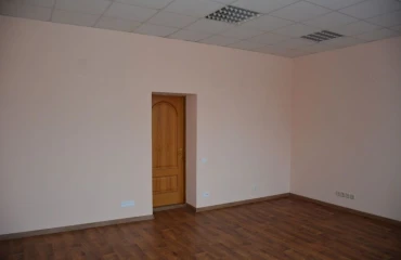 Foto Comercial, para alquilar. Poltava Шевченковский (Октябрьский)
