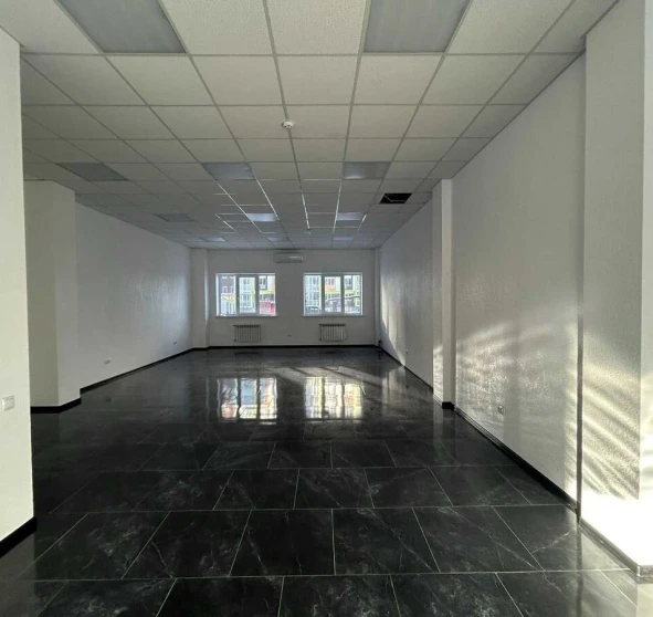 Foto 1. Comercial, para alquilar. Poltava Шевченковский (Октябрьский)