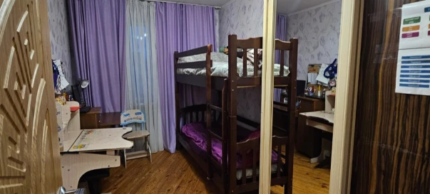 Foto 1. Tres Ambientes piso, en venta. Zhytomyr Центр