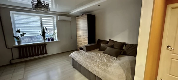 Фото 1. Двокімнатна квартира, продаж. Житомир Центр