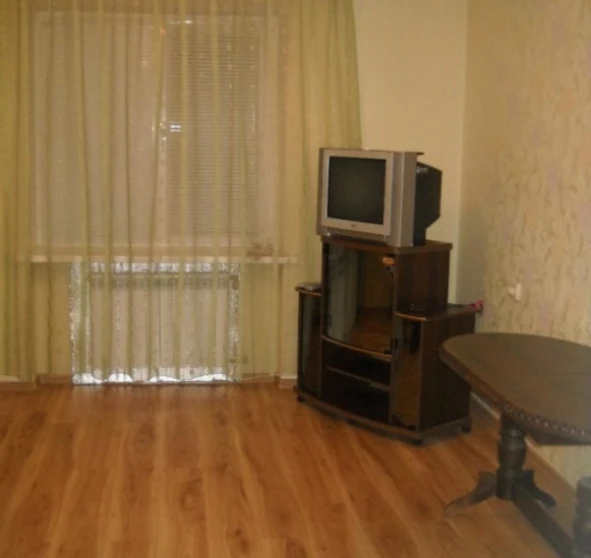 Fotografie 1. Garsonieră apartament, de închiriat. Poltava Подольский