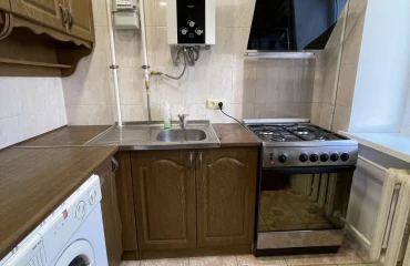 Photo Three-Room flat, to rent. Poltava Шевченковский (Октябрьский)