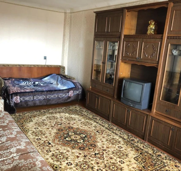Foto 1. Monoambiente piso, para alquilar. Poltava Шевченковский (Октябрьский)