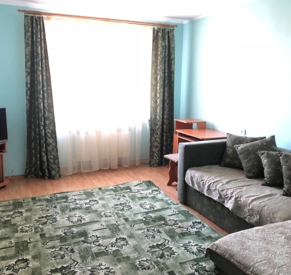 Фото 1. Однокімнатна квартира, оренда. Полтава Подольский