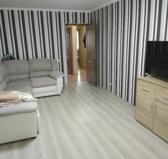 Fotografie 1. Două Camere apartament, de închiriat. Poltava Шевченковский (Октябрьский)