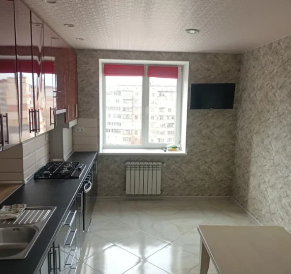 Фото 1. Однокімнатна квартира, оренда. Полтава Подольский