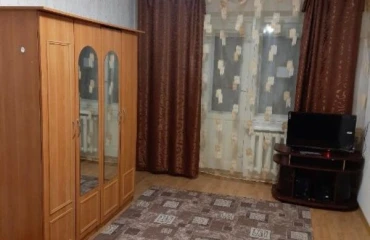 Photo Three-Room flat, to rent. Poltava Шевченковский (Октябрьский)