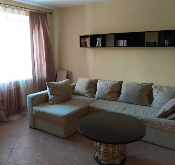 Photo 1. Three-Room flat, to rent. Poltava Шевченковский (Октябрьский)