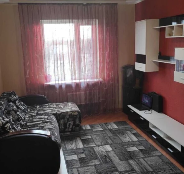 Fotografie 1. Două Camere apartament, de închiriat. Poltava Шевченковский (Октябрьский)
