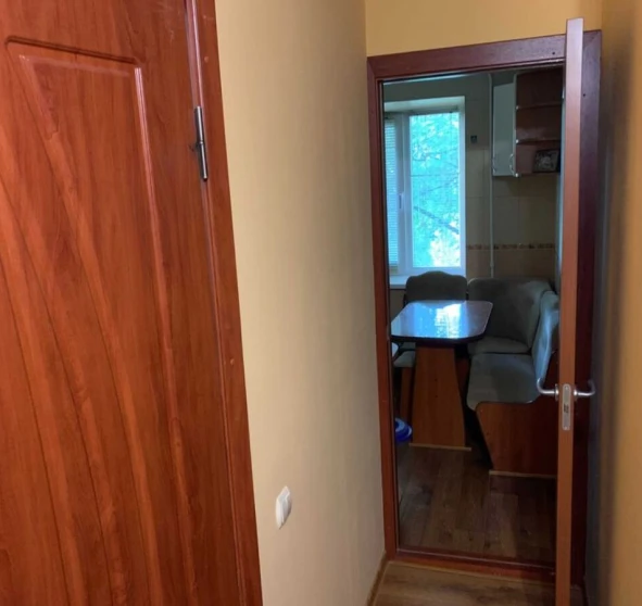 Fotografie 1. Două Camere apartament, de închiriat. Poltava Шевченковский (Октябрьский)