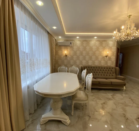 Photo 1. Three-Room flat, to rent. Poltava Шевченковский (Октябрьский)