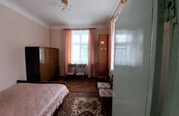Photo Three-Room flat, to rent. Poltava Шевченковский (Октябрьский)