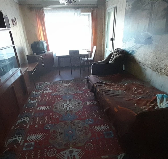 Photo 1. Three-Room flat, to rent. Poltava Шевченковский (Октябрьский)