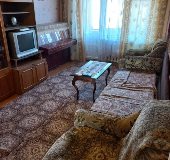 Foto 1. Tres Ambientes piso, para alquilar. Poltava Киевский