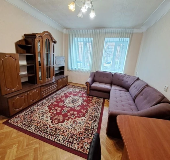 Photo 1. Three-Room flat, to rent. Poltava Шевченковский (Октябрьский)