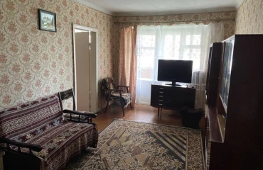 Fotografie Trei Camere apartament, de închiriat. Poltava